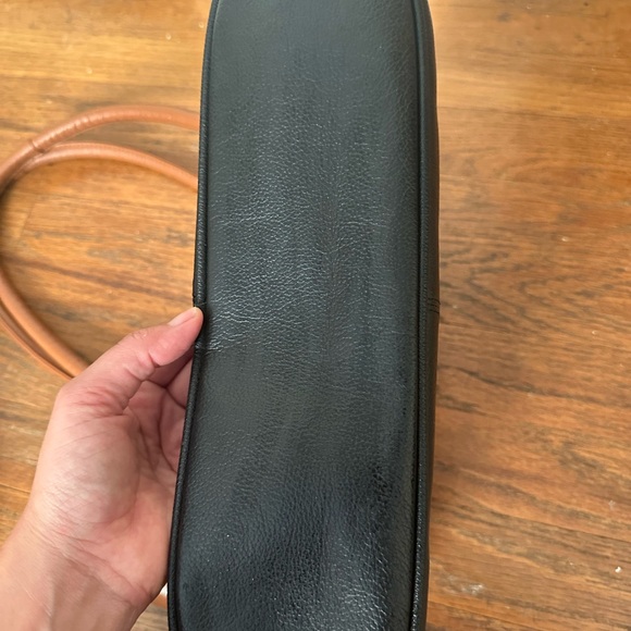 America leather two tone leather purse - Picture 4 of 6